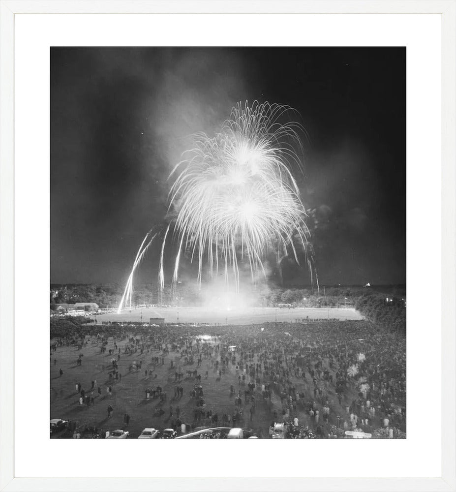 Vuurwerk op het Malieveld - 1965