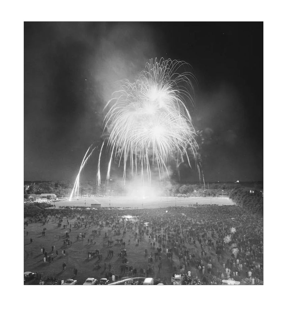 Vuurwerk op het Malieveld - 1965