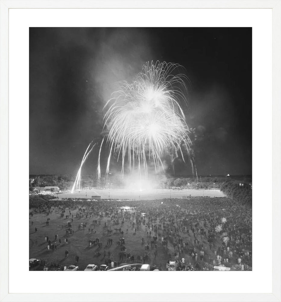 Vuurwerk op het Malieveld - 1965
