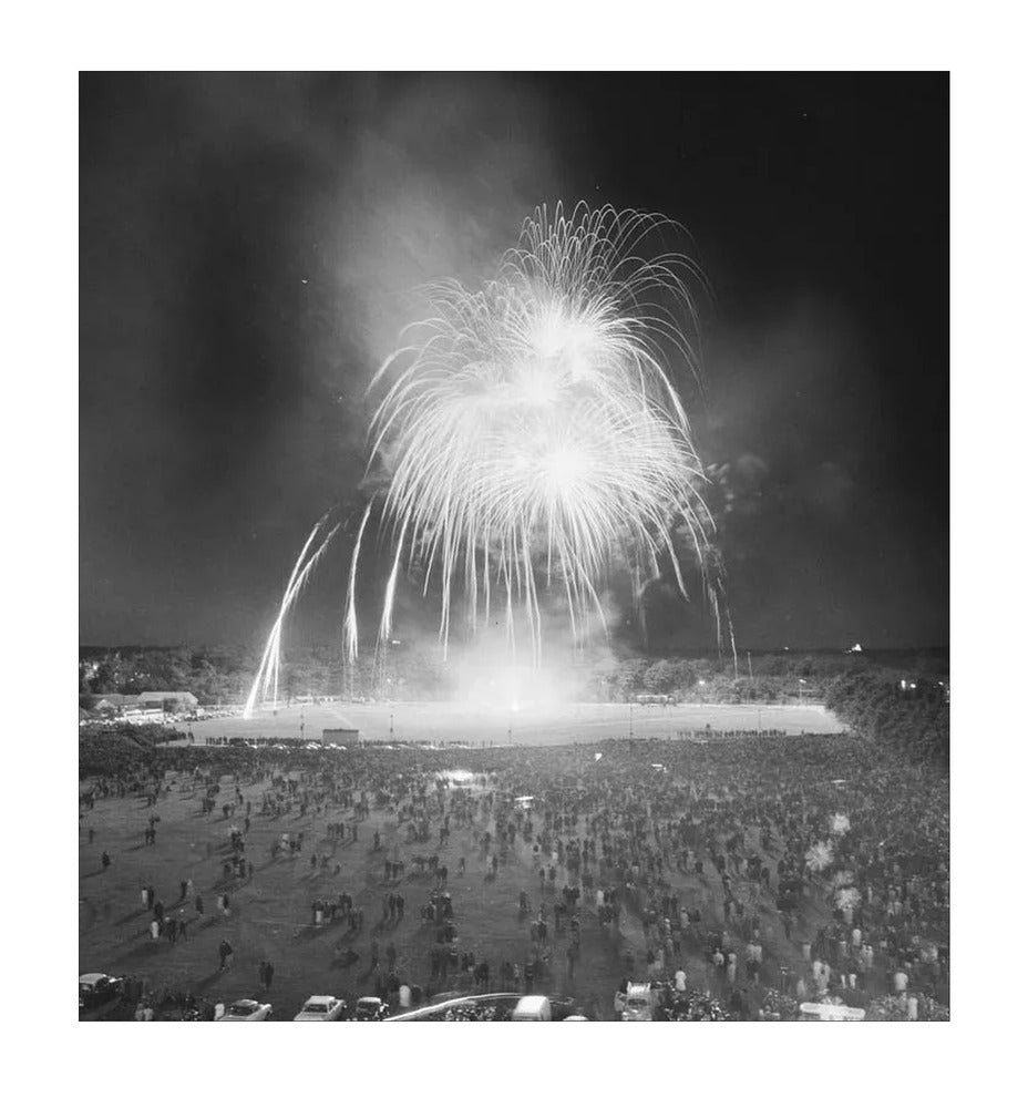 Vuurwerk op het Malieveld - 1965
