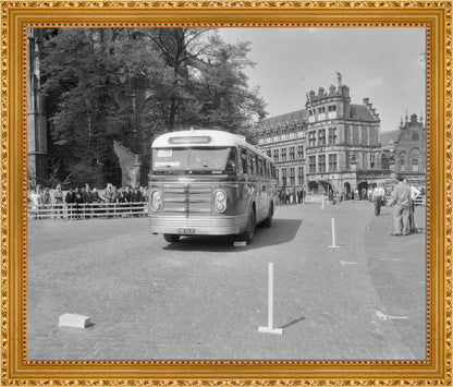 Tourwagenrally op de Markt - 1954