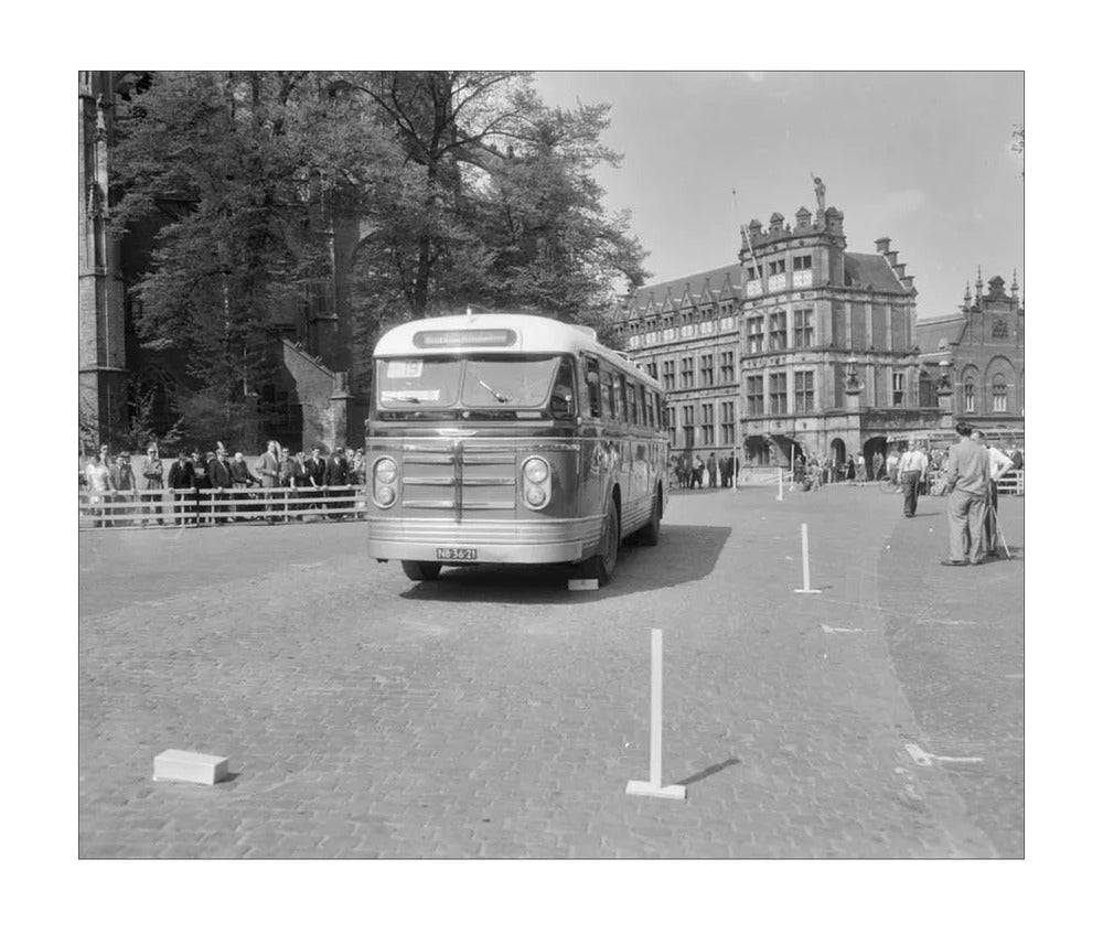 Tourwagenrally op de Markt - 1954