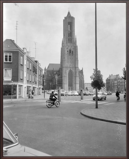De Eusebiuskerk met Brommer - 1965