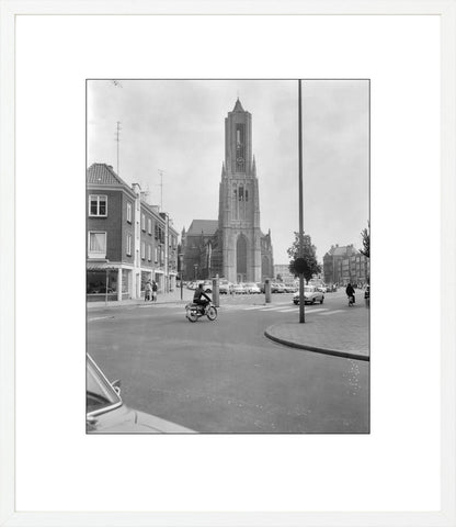 De Eusebiuskerk met Brommer - 1965