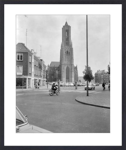 De Eusebiuskerk met Brommer - 1965