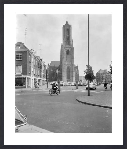 De Eusebiuskerk met Brommer - 1965