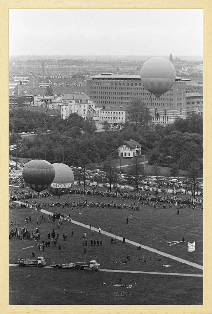 Ballonnen boven Den Haag - 1962