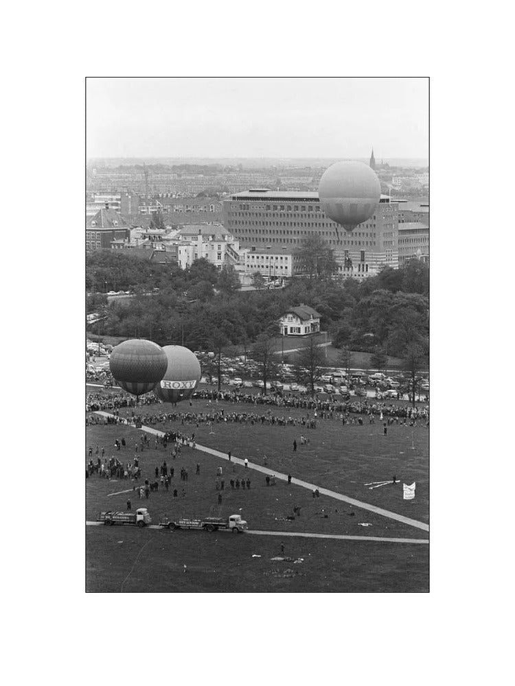 Ballonnen boven Den Haag - 1962