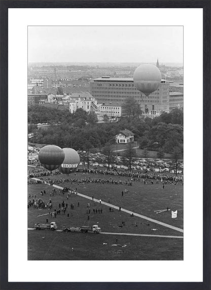 Ballonnen boven Den Haag - 1962