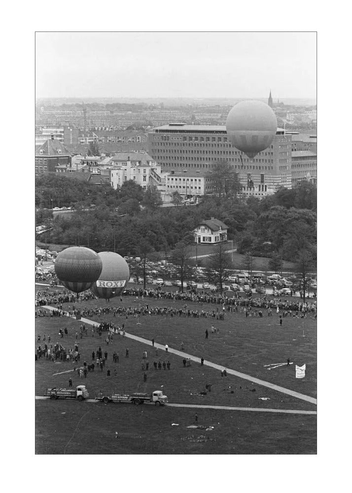 Ballonnen boven Den Haag - 1962