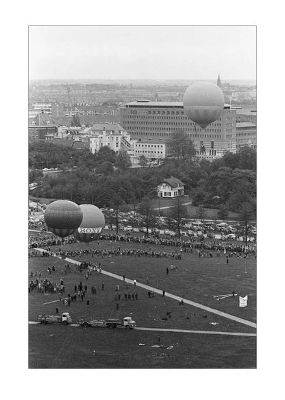 Ballonnen boven Den Haag - 1962
