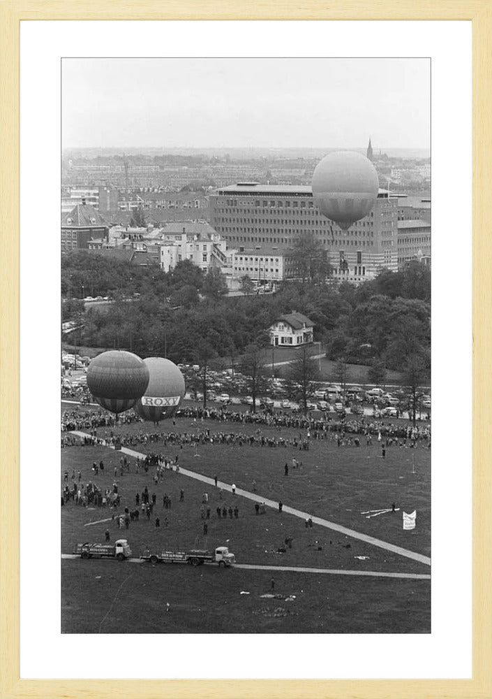 Ballonnen boven Den Haag - 1962