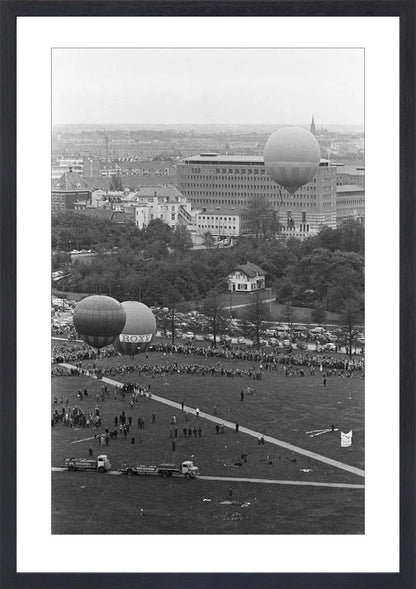 Ballonnen boven Den Haag - 1962