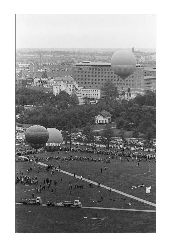 Ballonnen boven Den Haag - 1962