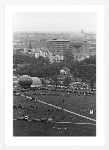 Ballonnen boven Den Haag - 1962