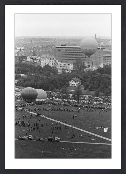 Ballonnen boven Den Haag - 1962