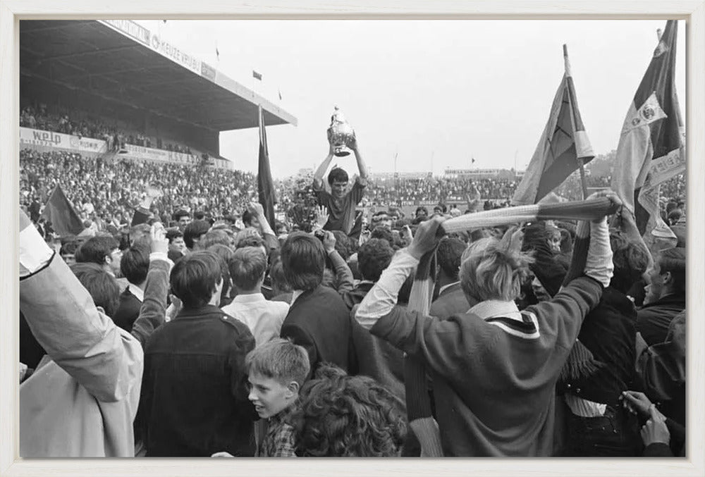 ADO-spelers met de KNVB-beker - 1968