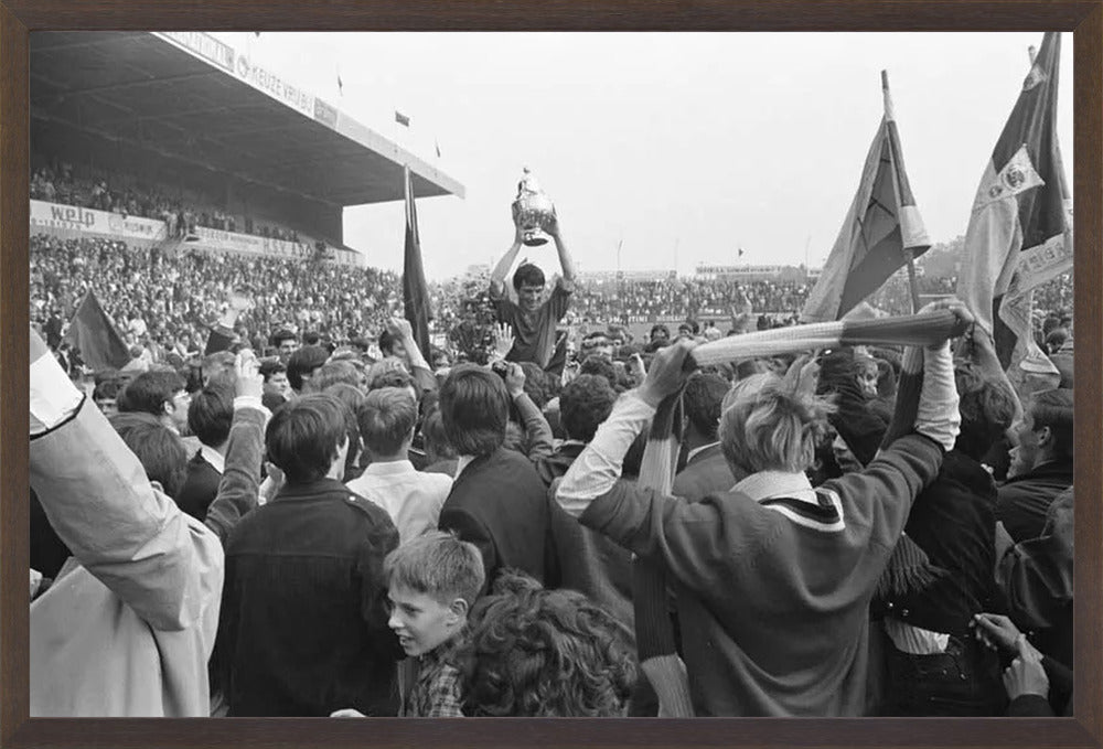 ADO-spelers met de KNVB-beker - 1968