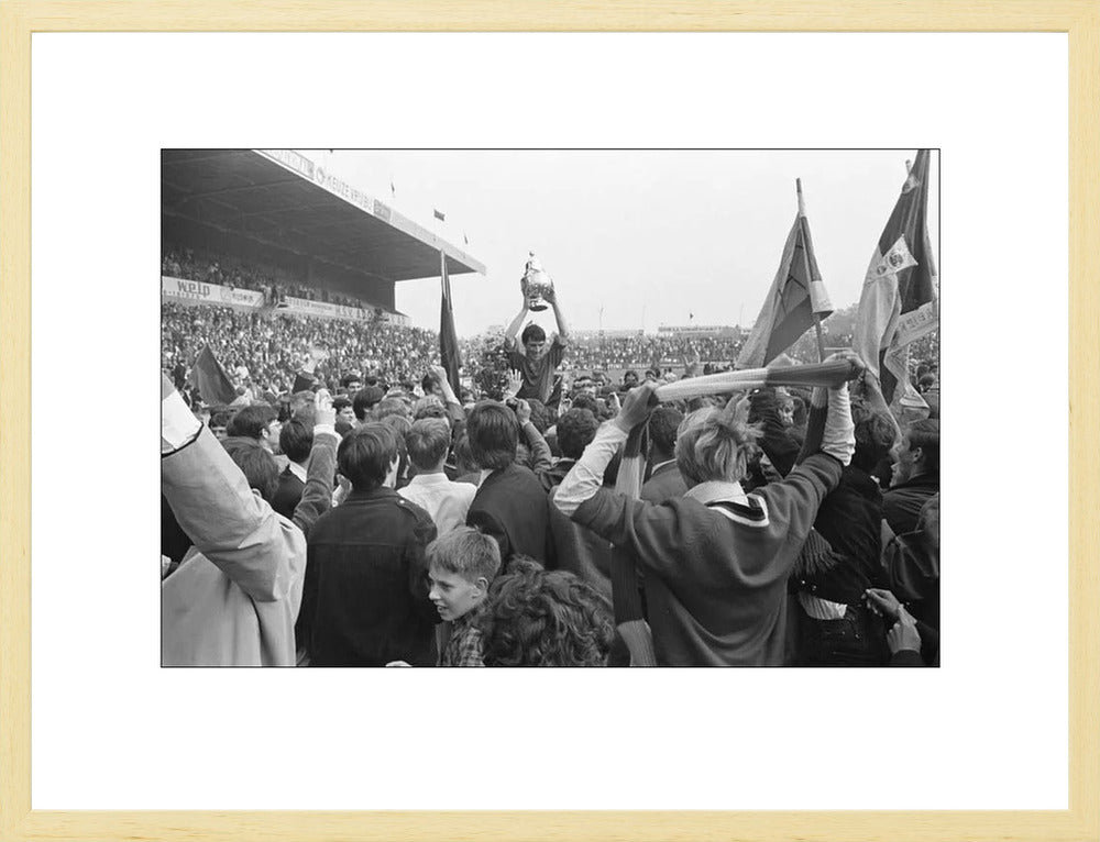 ADO-spelers met de KNVB-beker - 1968