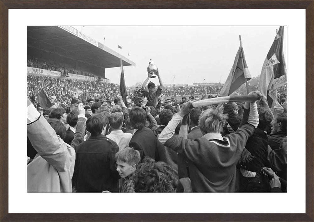 ADO-spelers met de KNVB-beker - 1968