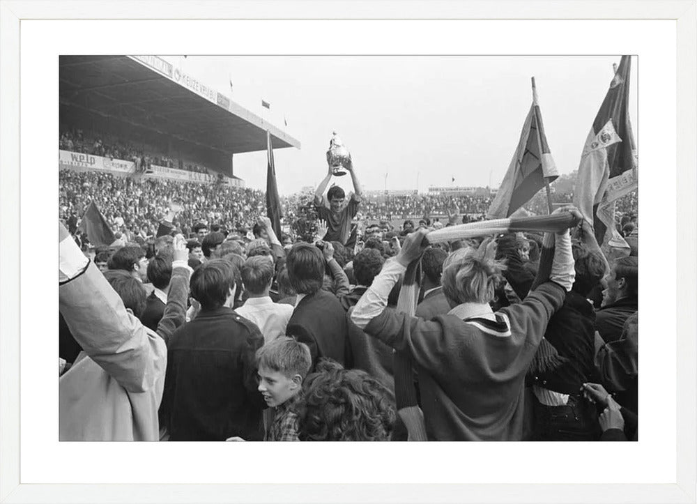 ADO-spelers met de KNVB-beker - 1968