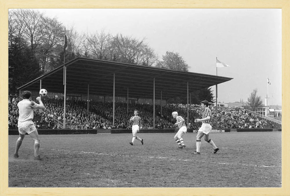 Vitesse - PSV in Nieuw-Monnikenhuize - 1969