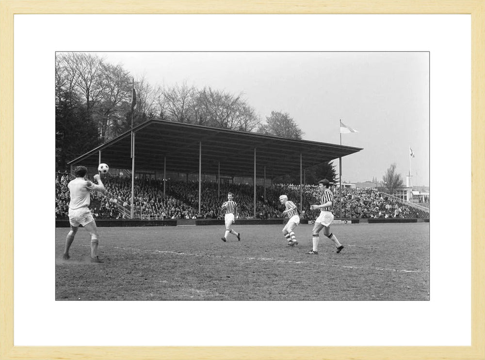Vitesse - PSV in Nieuw-Monnikenhuize - 1969