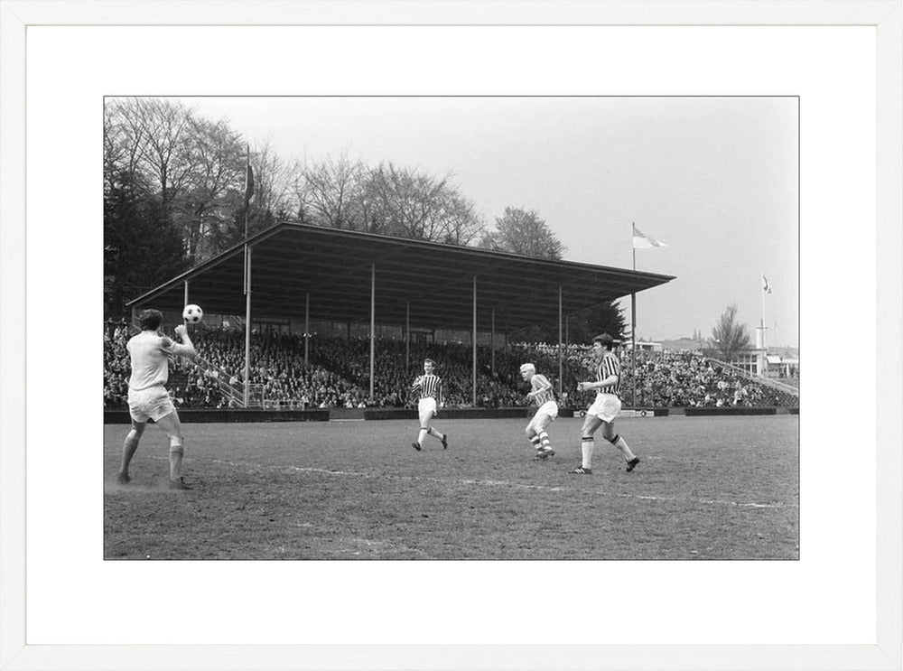 Vitesse - PSV in Nieuw-Monnikenhuize - 1969