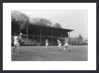 Vitesse - PSV in Nieuw-Monnikenhuize - 1969