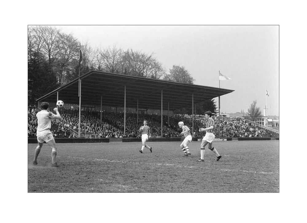 Vitesse - PSV in Nieuw-Monnikenhuize - 1969