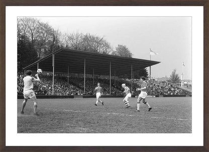 Vitesse - PSV in Nieuw-Monnikenhuize - 1969