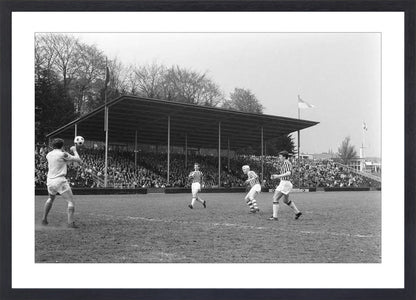 Vitesse - PSV in Nieuw-Monnikenhuize - 1969