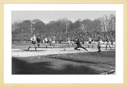 Vitesse - Feyenoord in Nieuw-Monnikenhuize - 1972