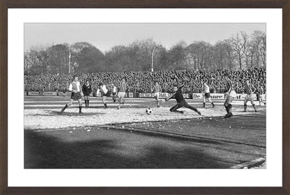 Vitesse - Feyenoord in Nieuw-Monnikenhuize - 1972