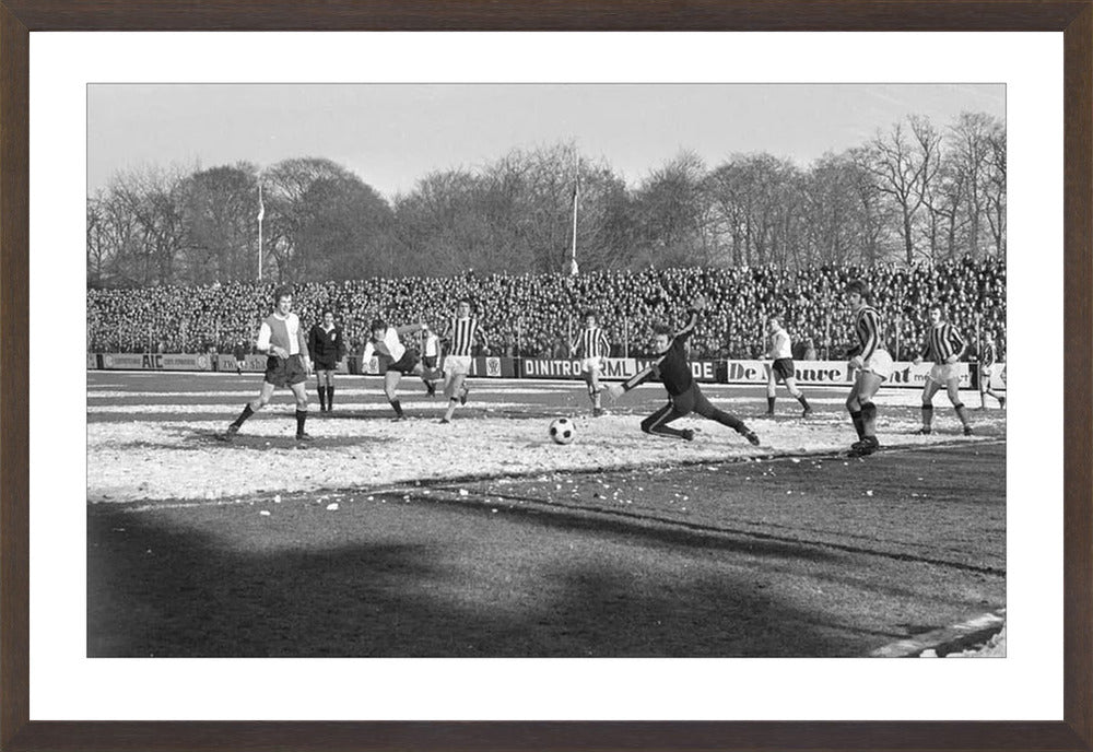 Vitesse - Feyenoord in Nieuw-Monnikenhuize - 1972