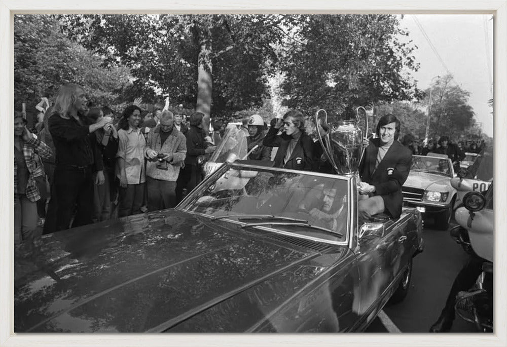 Keizer, Cruijff en Swart met de Europa Cup - 1972