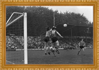 Vitesse - Volendam in Nieuw-Monnikenhuize - 1974