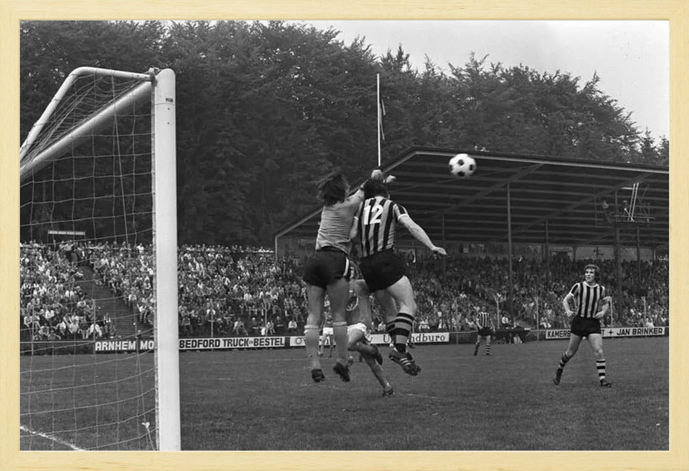 Vitesse - Volendam in Nieuw-Monnikenhuize - 1974