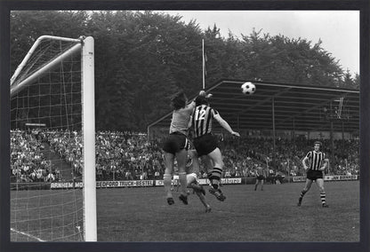 Vitesse - Volendam in Nieuw-Monnikenhuize - 1974