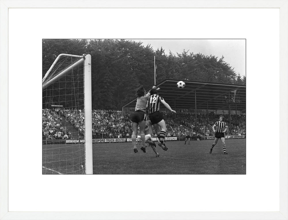 Vitesse - Volendam in Nieuw-Monnikenhuize - 1974
