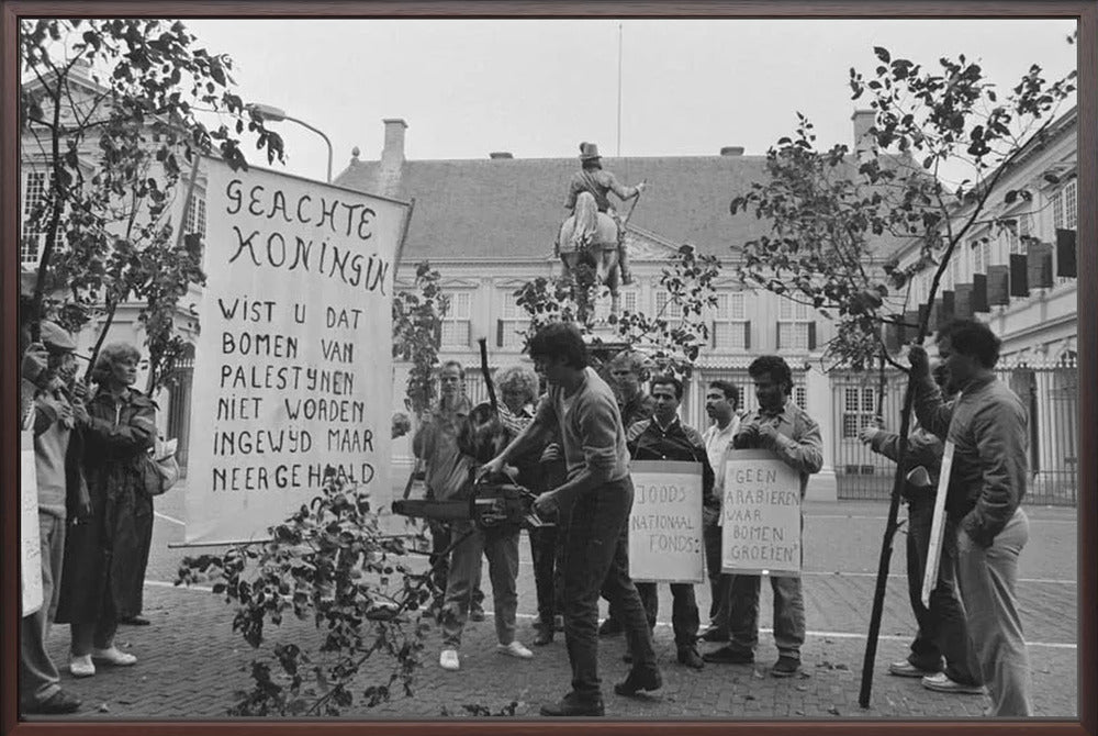 Demonstratie bij Paleis Noordeinde - 1986