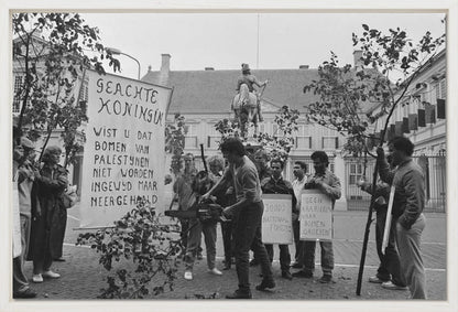 Demonstratie bij Paleis Noordeinde - 1986