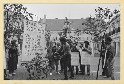 Demonstratie bij Paleis Noordeinde - 1986