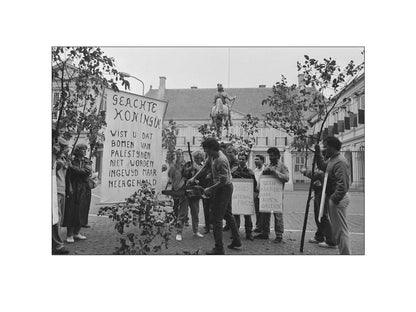 Demonstratie bij Paleis Noordeinde - 1986