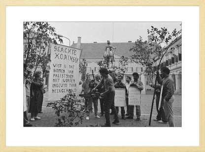 Demonstratie bij Paleis Noordeinde - 1986
