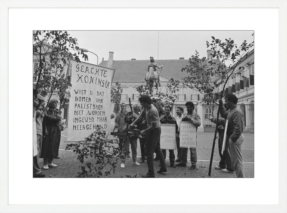 Demonstratie bij Paleis Noordeinde - 1986