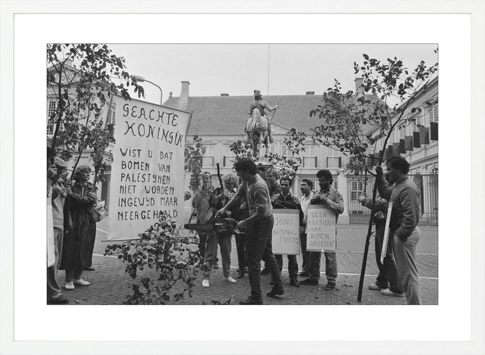 Demonstratie bij Paleis Noordeinde - 1986
