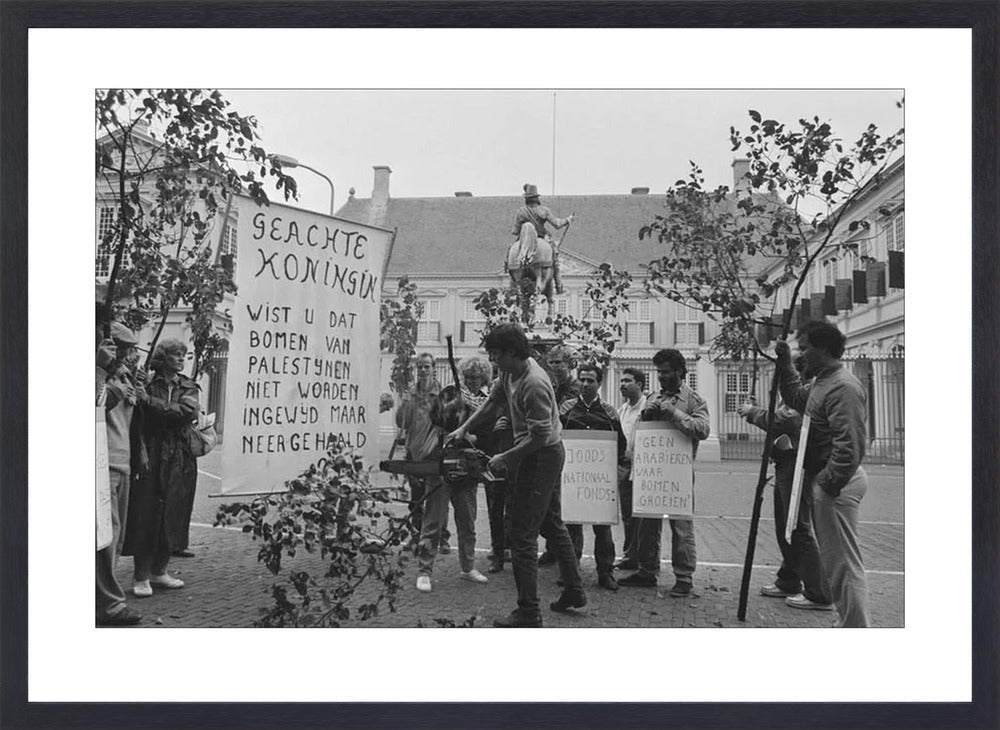 Demonstratie bij Paleis Noordeinde - 1986