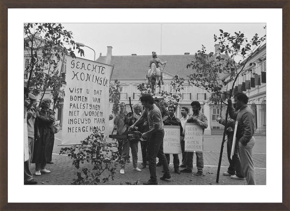 Demonstratie bij Paleis Noordeinde - 1986