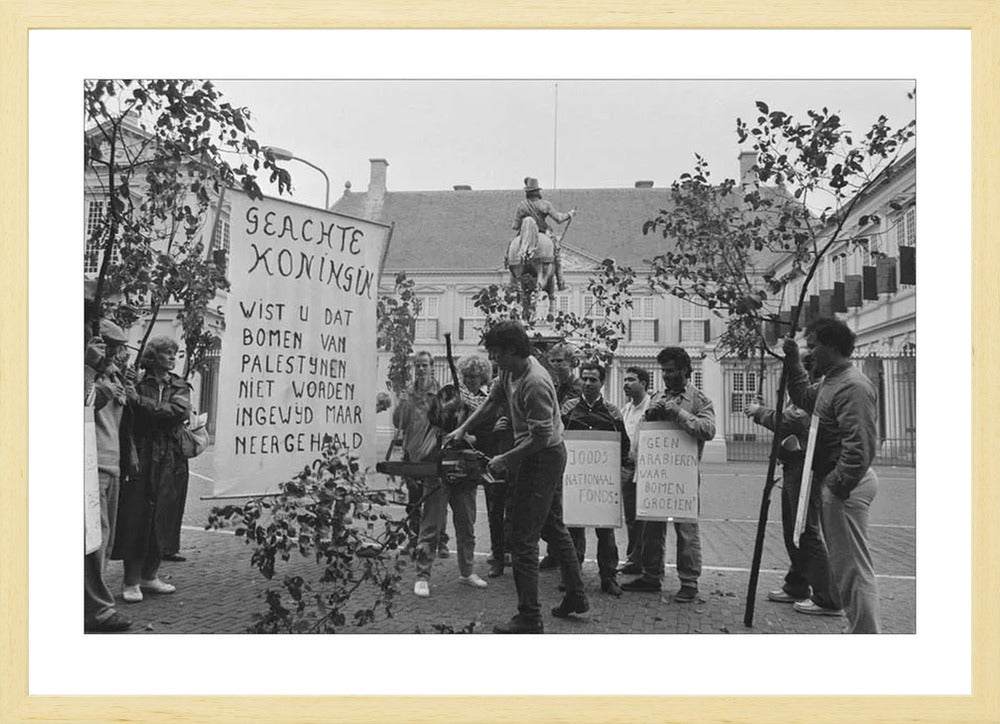 Demonstratie bij Paleis Noordeinde - 1986